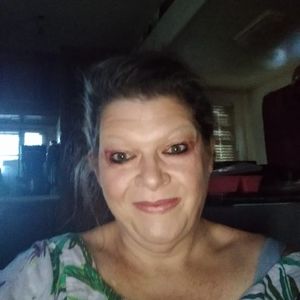 Meet your Posher, Paula l